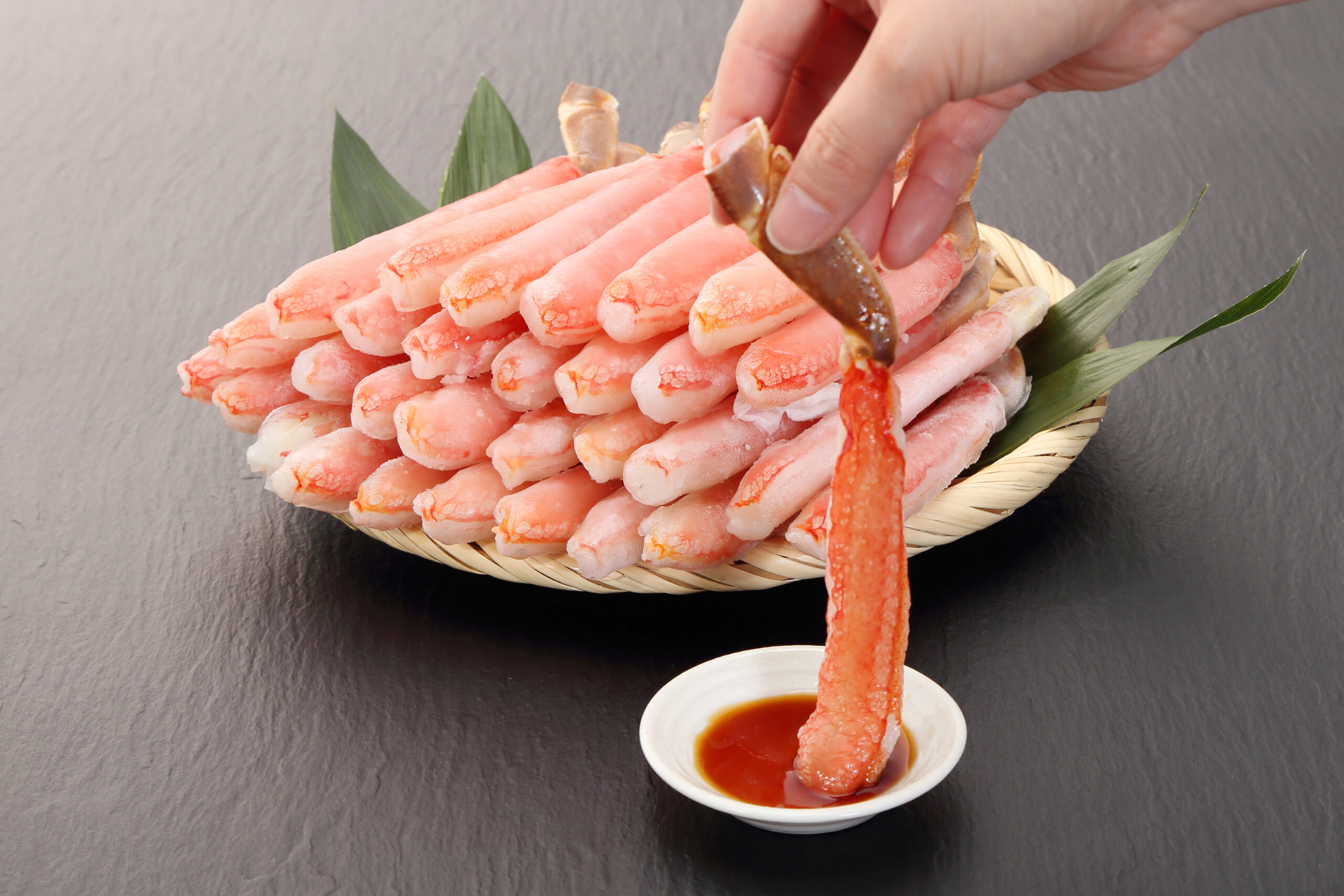 かに脚サイズ比較 お刺身OK